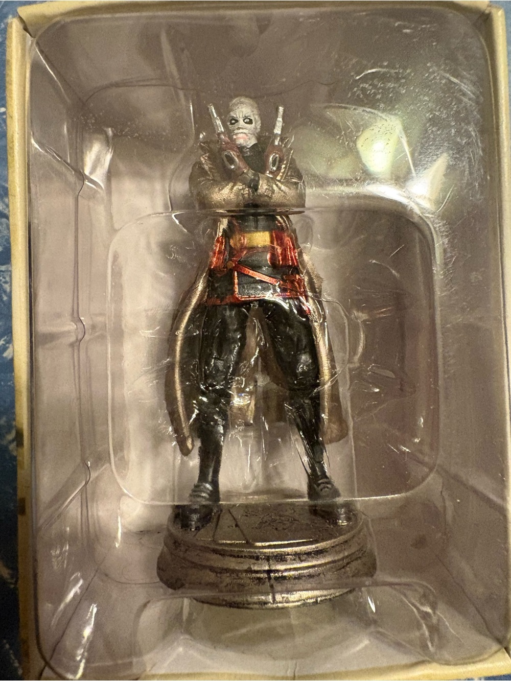 NIB DC Comics Eaglemoss Chess Collection Hush Figurine